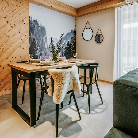 Daire Krokus Przy Polanie Bialy Potok *