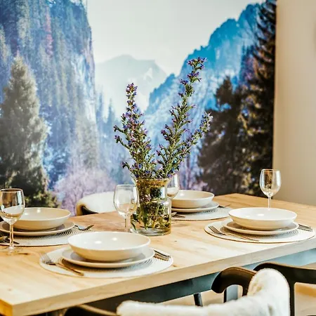 Krokus Przy Polanie Bialy Potok * Witów